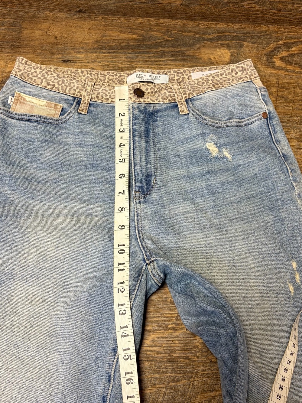 Judy Blue Slim Fit High Rise Distressed Leopard Print Accent Jeans 9/29 JB88380 - Picture 5 of 9